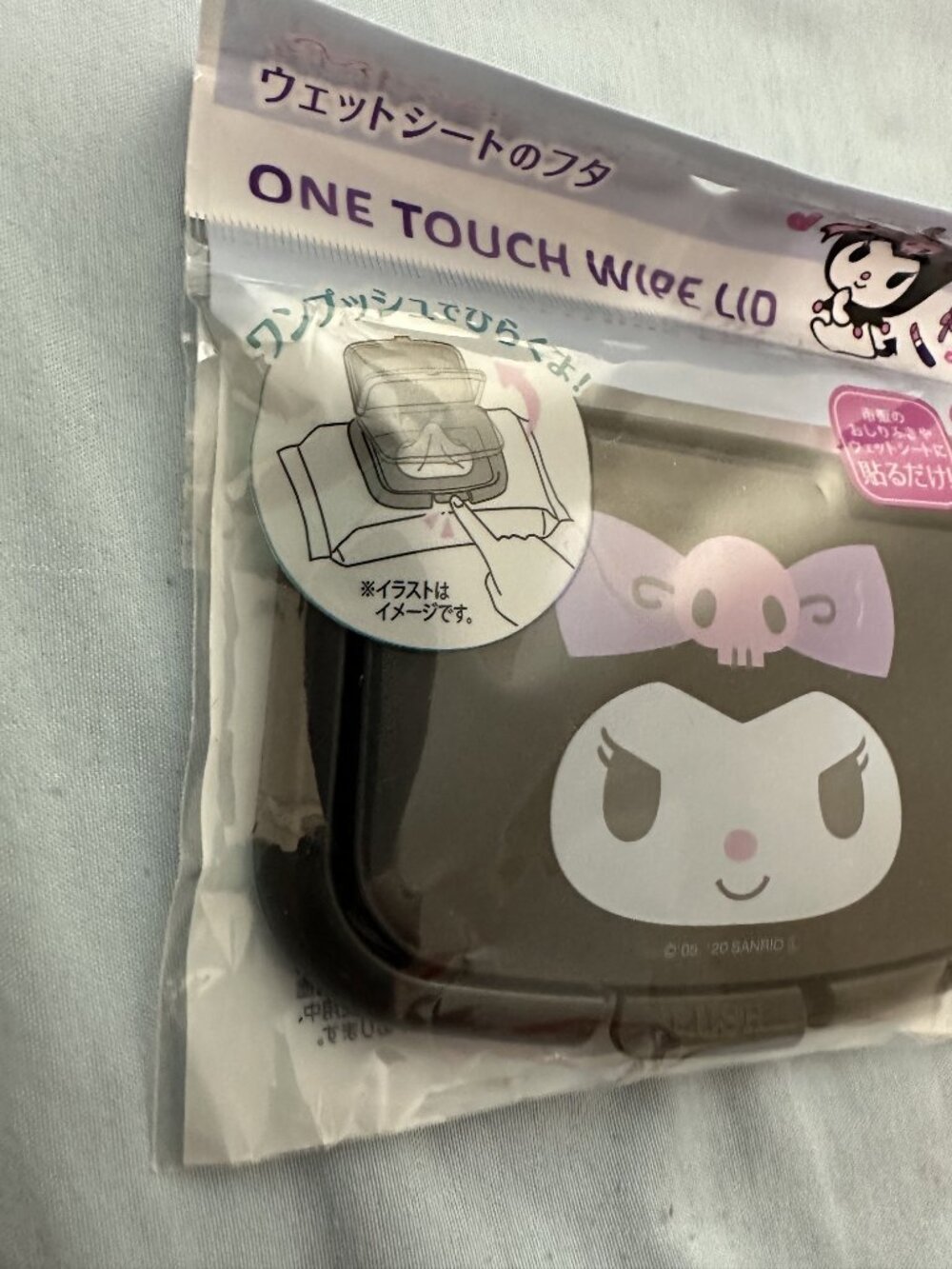 Sanrio Kuromi One Touch Wipe Lid - Picture 3 of 5